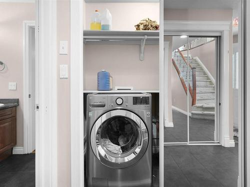 16210 47 Street, Edmonton, AB - Indoor Photo Showing Laundry Room