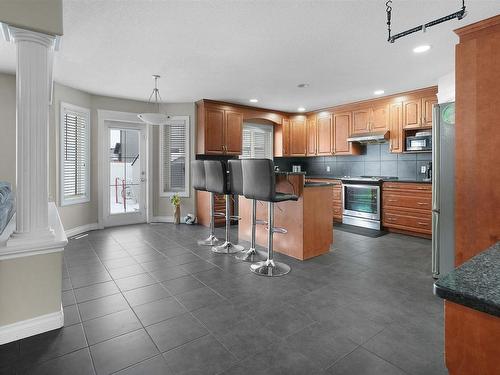 16210 47 Street, Edmonton, AB - Indoor Photo Showing Kitchen