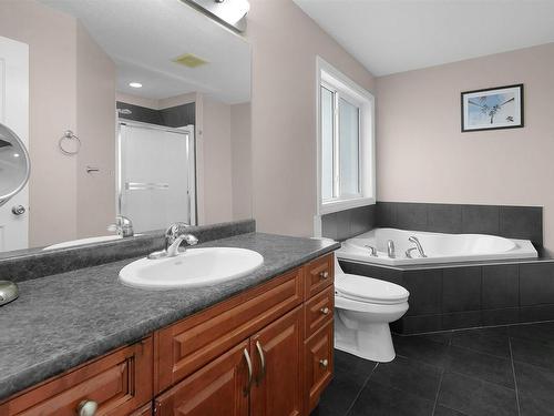 16210 47 Street, Edmonton, AB - Indoor Photo Showing Bathroom