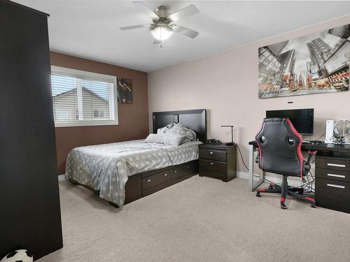 16210 47 Street, Edmonton, AB - Indoor Photo Showing Bedroom