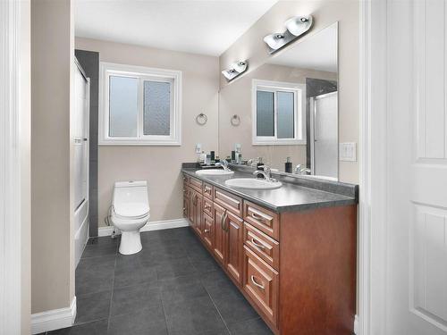 16210 47 Street, Edmonton, AB - Indoor Photo Showing Bathroom