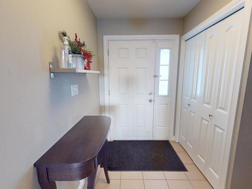 4013 41B Avenue, Drayton Valley, AB - Indoor Photo Showing Other Room