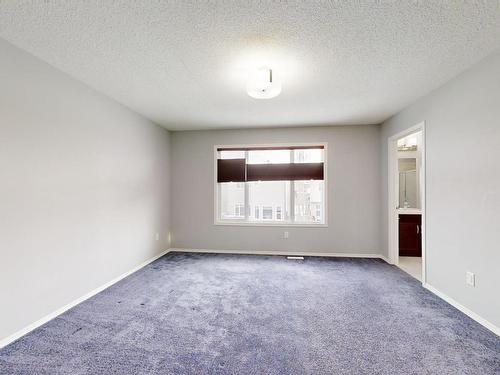 9119 Cooper Cres, Edmonton, AB - Indoor Photo Showing Other Room