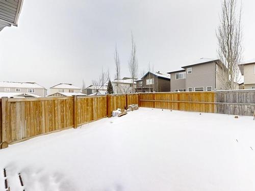 9119 Cooper Cres, Edmonton, AB - Outdoor