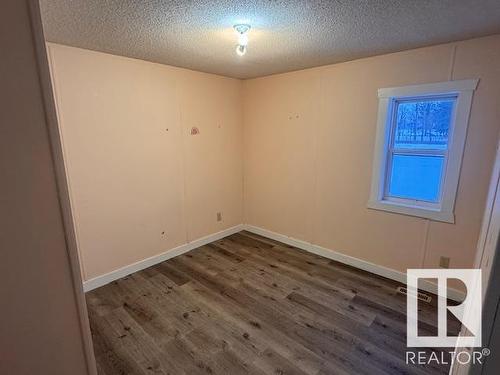 4030 Twp Rd 604, Rural Barrhead County, AB - Indoor Photo Showing Other Room