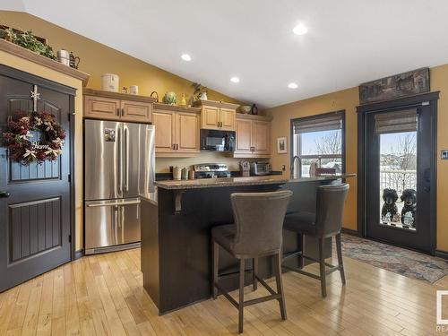 3703 43 Avenue, Bonnyville Town, AB - Indoor Photo Showing Kitchen