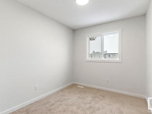 2125 Maple Road, Edmonton, AB - Indoor Photo Showing Other Room