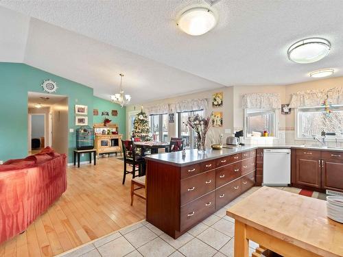 5306 Everett Road, Rural Lac Ste. Anne County, AB - Indoor Photo Showing Other Room