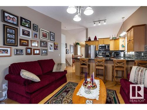 67 Newmarket Way, St. Albert, AB - Indoor Photo Showing Living Room