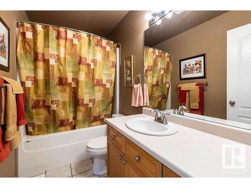 67 Newmarket Way, St. Albert, AB - Indoor Photo Showing Bathroom