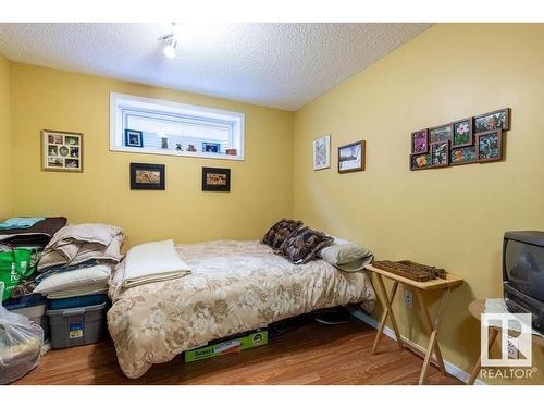 67 Newmarket Way, St. Albert, AB - Indoor Photo Showing Bedroom