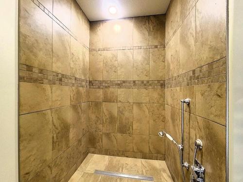 18121 Township Road 540, Rural Yellowhead, AB - Indoor Photo Showing Bathroom