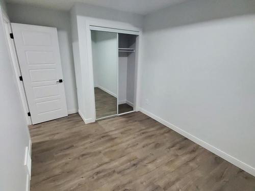 621 Glenridding Ravine Drive, Edmonton, AB - Indoor Photo Showing Other Room