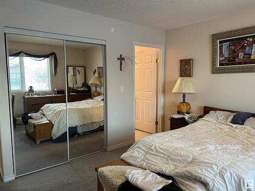 5138 47 Street, Redwater, AB - Indoor Photo Showing Bedroom