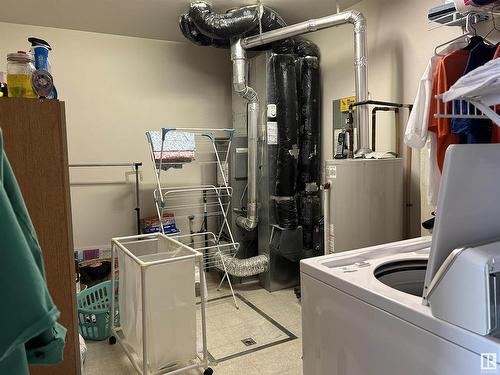 5138 47 Street, Redwater, AB - Indoor Photo Showing Laundry Room