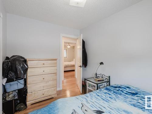 7419 32 Avenue, Edmonton, AB - Indoor Photo Showing Bedroom