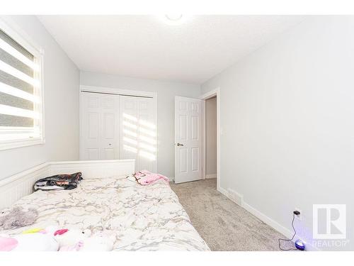 15828 98 Street, Edmonton, AB - Indoor Photo Showing Bedroom