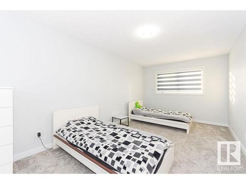 15828 98 Street, Edmonton, AB - Indoor Photo Showing Bedroom