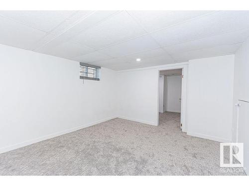 15828 98 Street, Edmonton, AB - Indoor Photo Showing Other Room