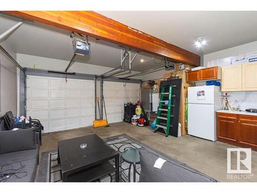 15828 98 Street, Edmonton, AB - Indoor Photo Showing Garage