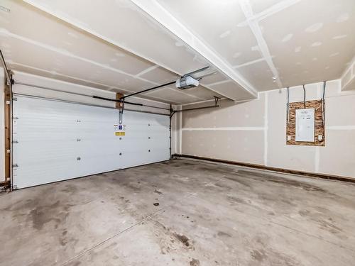 48 1010 Rabbit Hill Road, Edmonton, AB - Indoor Photo Showing Garage