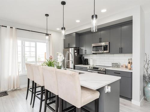 15 Joyal Way, St. Albert, AB - Indoor Photo Showing Kitchen With Upgraded Kitchen