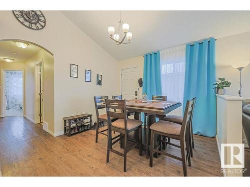 1314 Grant Way, Edmonton, AB - Indoor Photo Showing Dining Room