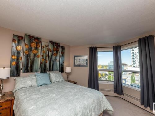 703 12319 Jasper Avenue, Edmonton, AB - Indoor Photo Showing Bedroom