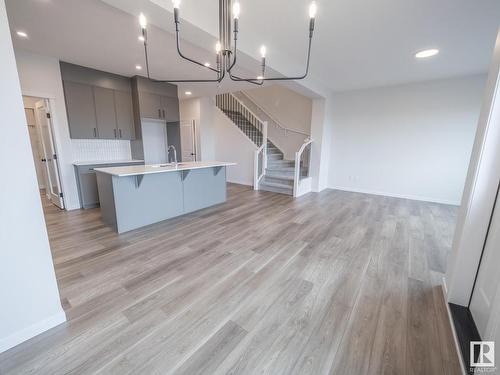 30 Nouveau Drive, St. Albert, AB - Indoor Photo Showing Kitchen