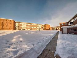 16 9740 62 Street  Edmonton, AB T6B 1P6