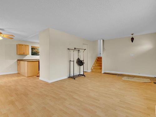 141 Homestead Cr Nw, Edmonton, AB - Indoor