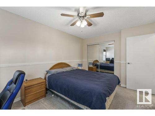 193 Lancaster Terrace, Edmonton, AB - Indoor Photo Showing Bedroom