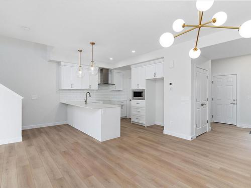 4841 Cawsey Terrace, Edmonton, AB - Indoor Photo Showing Kitchen