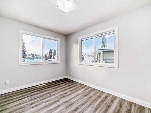 13539 115 Street, Edmonton, AB - Indoor Photo Showing Other Room