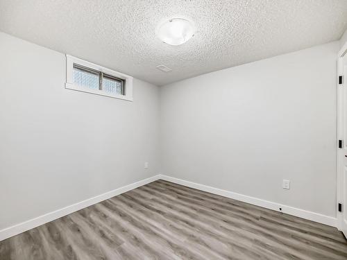 13539 115 Street, Edmonton, AB - Indoor Photo Showing Other Room