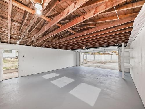 13539 115 Street, Edmonton, AB - Indoor Photo Showing Garage