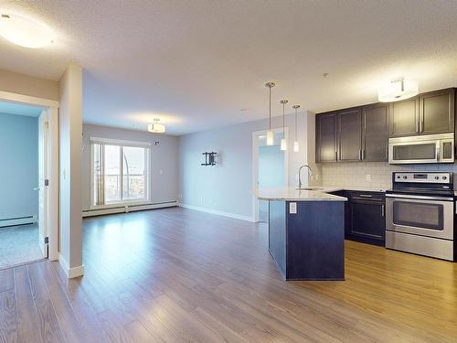 Edmonton, AB - Indoor Photo Showing Kitchen With Stainless Steel Kitchen