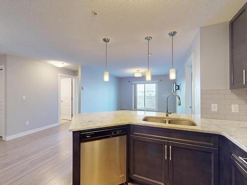 Edmonton, AB - Indoor Photo Showing Kitchen