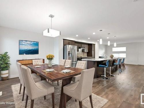 7014 Newson Road, Edmonton, AB - Indoor Photo Showing Dining Room