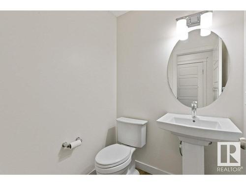 7014 Newson Road, Edmonton, AB - Indoor Photo Showing Bathroom