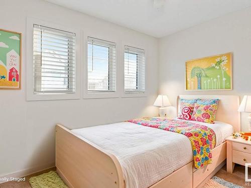 7014 Newson Road, Edmonton, AB - Indoor Photo Showing Bedroom