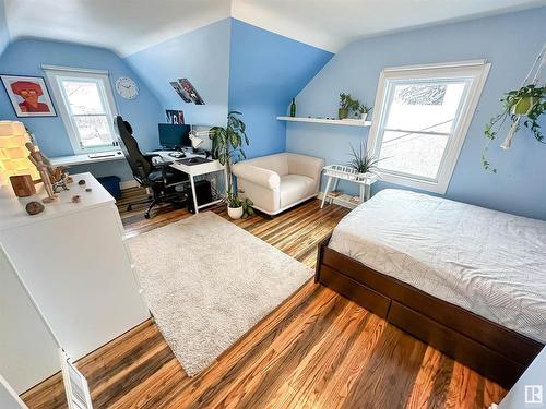 6630 110 Street, Edmonton, AB - Indoor Photo Showing Bedroom