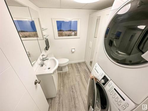 6630 110 Street, Edmonton, AB - Indoor Photo Showing Laundry Room