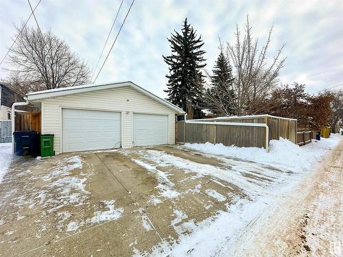 6630 110 Street, Edmonton, AB - Outdoor