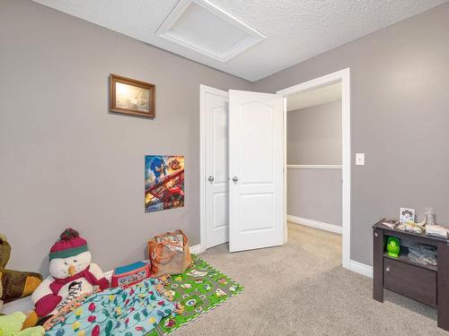 4 12050 17 Avenue, Edmonton, AB - Indoor