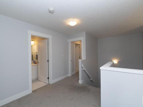 6 4835 Wright Drive, Edmonton, AB - Indoor Photo Showing Other Room