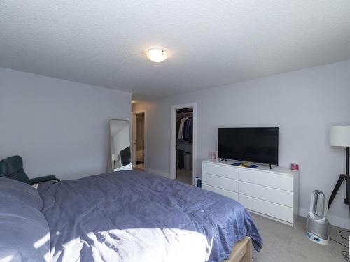 6 4835 Wright Drive, Edmonton, AB - Indoor Photo Showing Bedroom