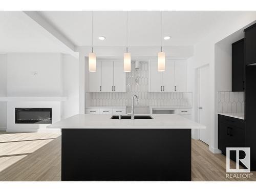 19007 20 Avenue, Edmonton, AB - Indoor Photo Showing Kitchen With Upgraded Kitchen