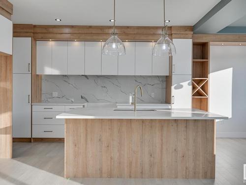 99 Elm Street, Fort Saskatchewan, AB - Indoor Photo Showing Kitchen