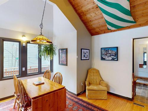 920 1St Avenue S, Rural Parkland County, AB - Indoor Photo Showing Dining Room